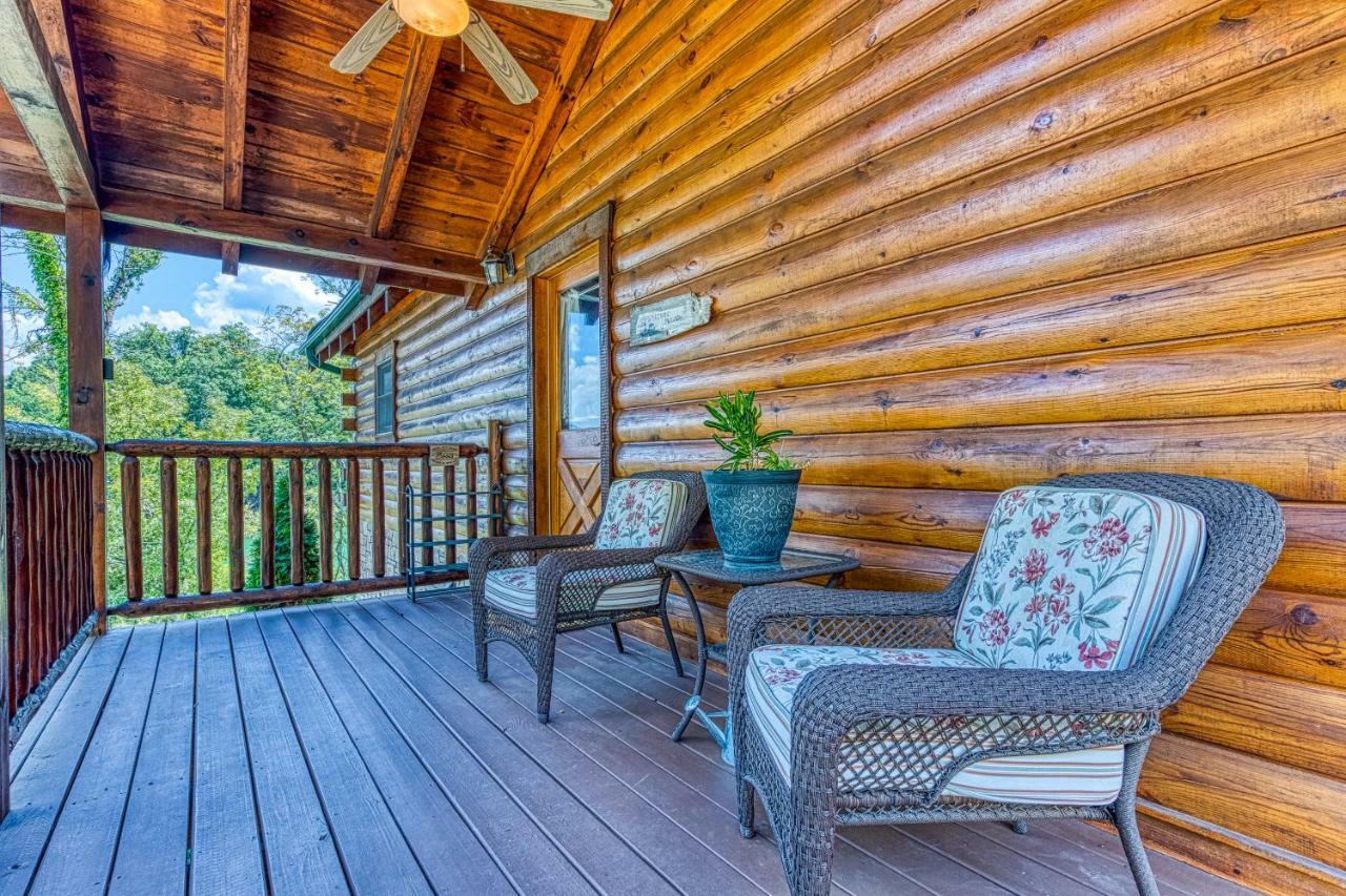 Majestic Lakefront Lodge Sevierville Exterior foto