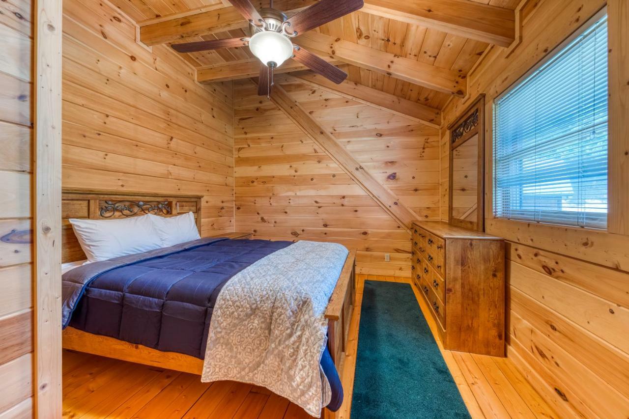 Majestic Lakefront Lodge Sevierville Exterior foto