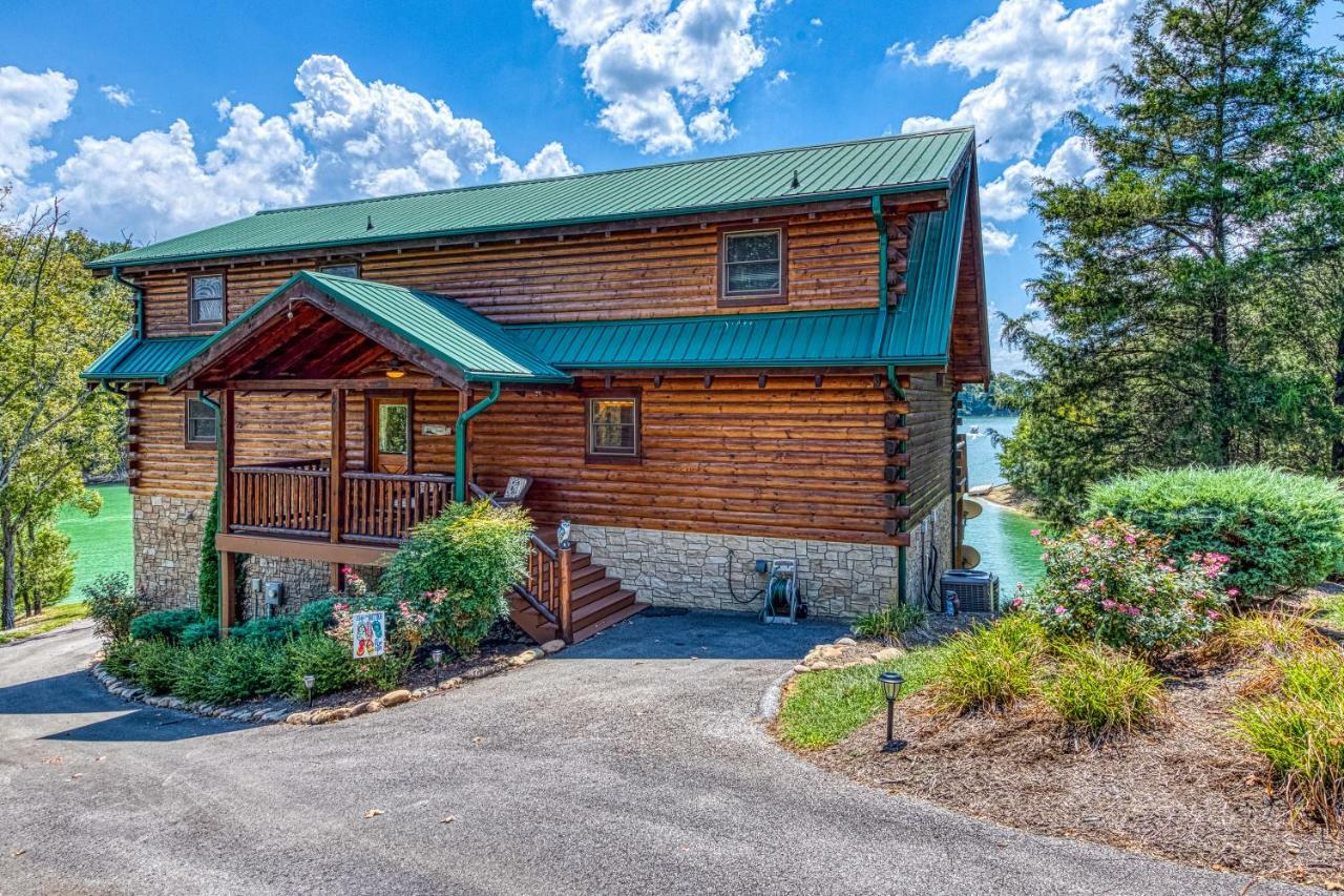 Majestic Lakefront Lodge Sevierville Exterior foto