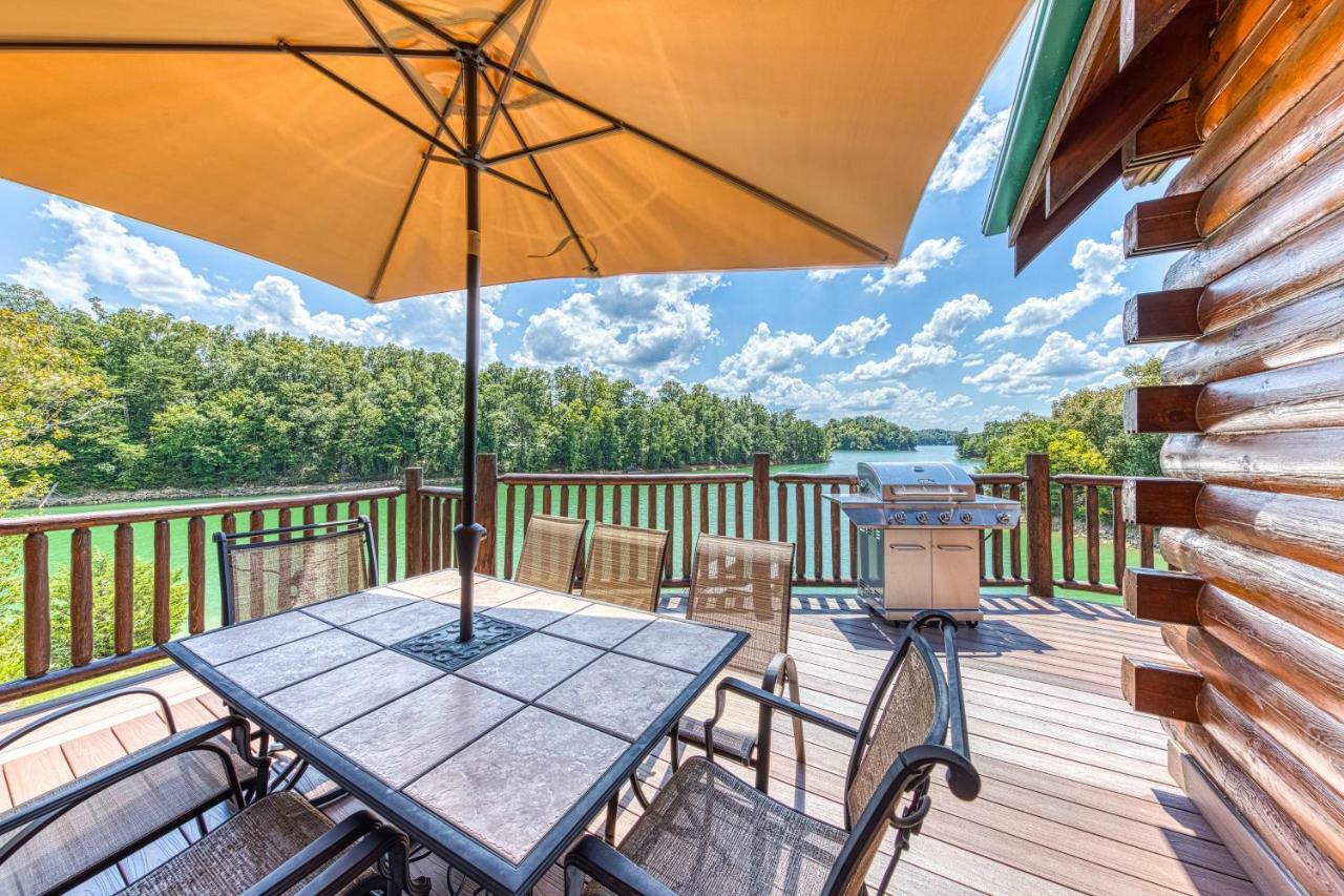 Majestic Lakefront Lodge Sevierville Exterior foto